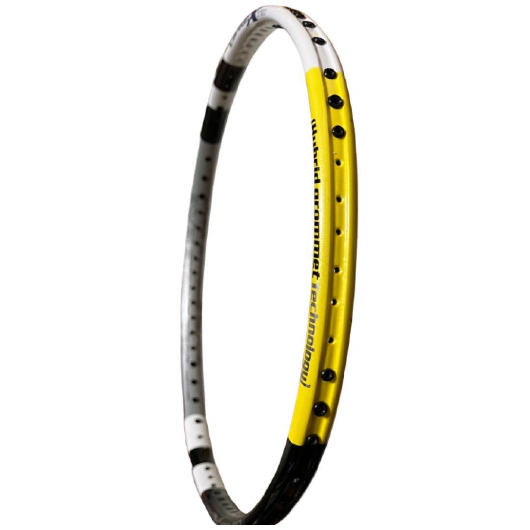未使用　Babolat X-FEEL LITE 4U5 バドミントンラケット