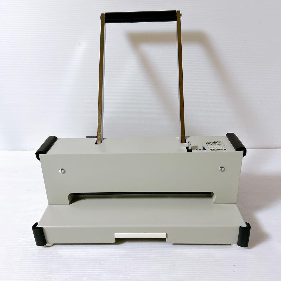 PLUS 手動断裁機 PK-513L