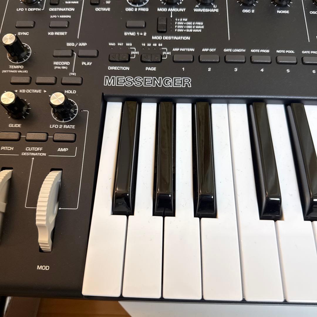 Moog messenger モーグ　メッセンジャー　シンセサイザー