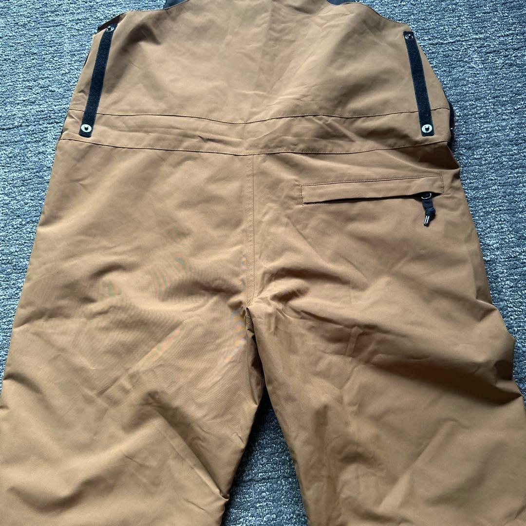美品　AIRBLASTER エアブラスター Freedom Bib M