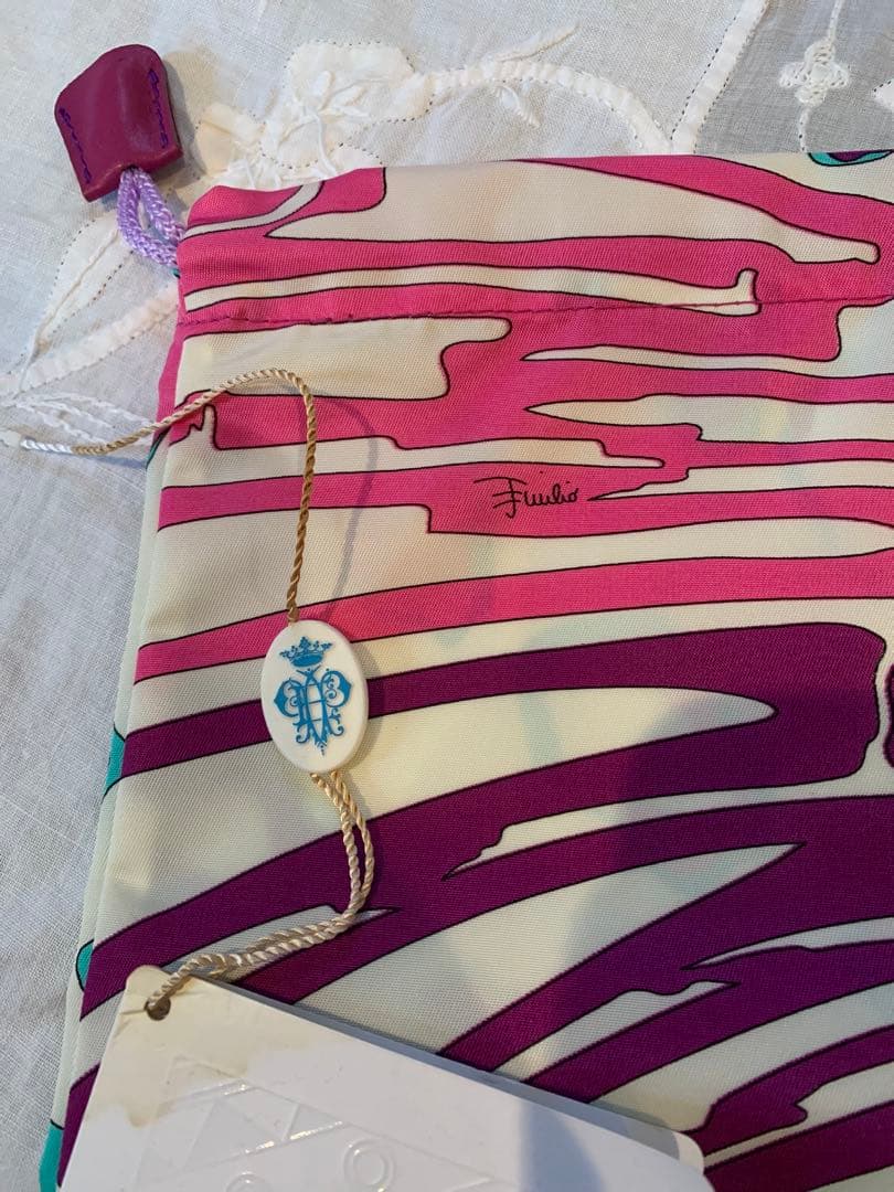 #pucci ポーチ　ケース　袋　タグ付き新品