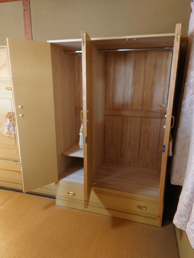 和風　桐箪笥