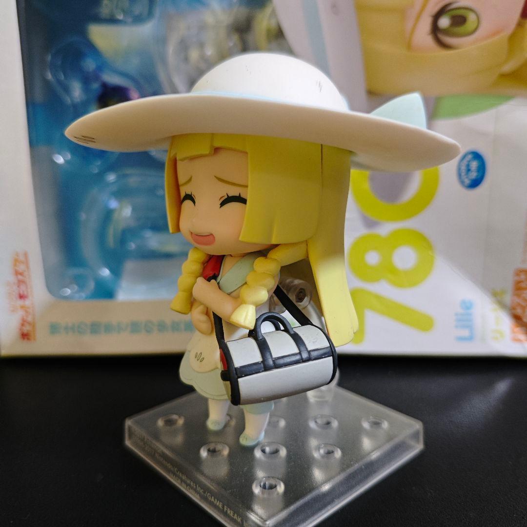 【開封品】ポケモン　ねんどろいど　リーリエ