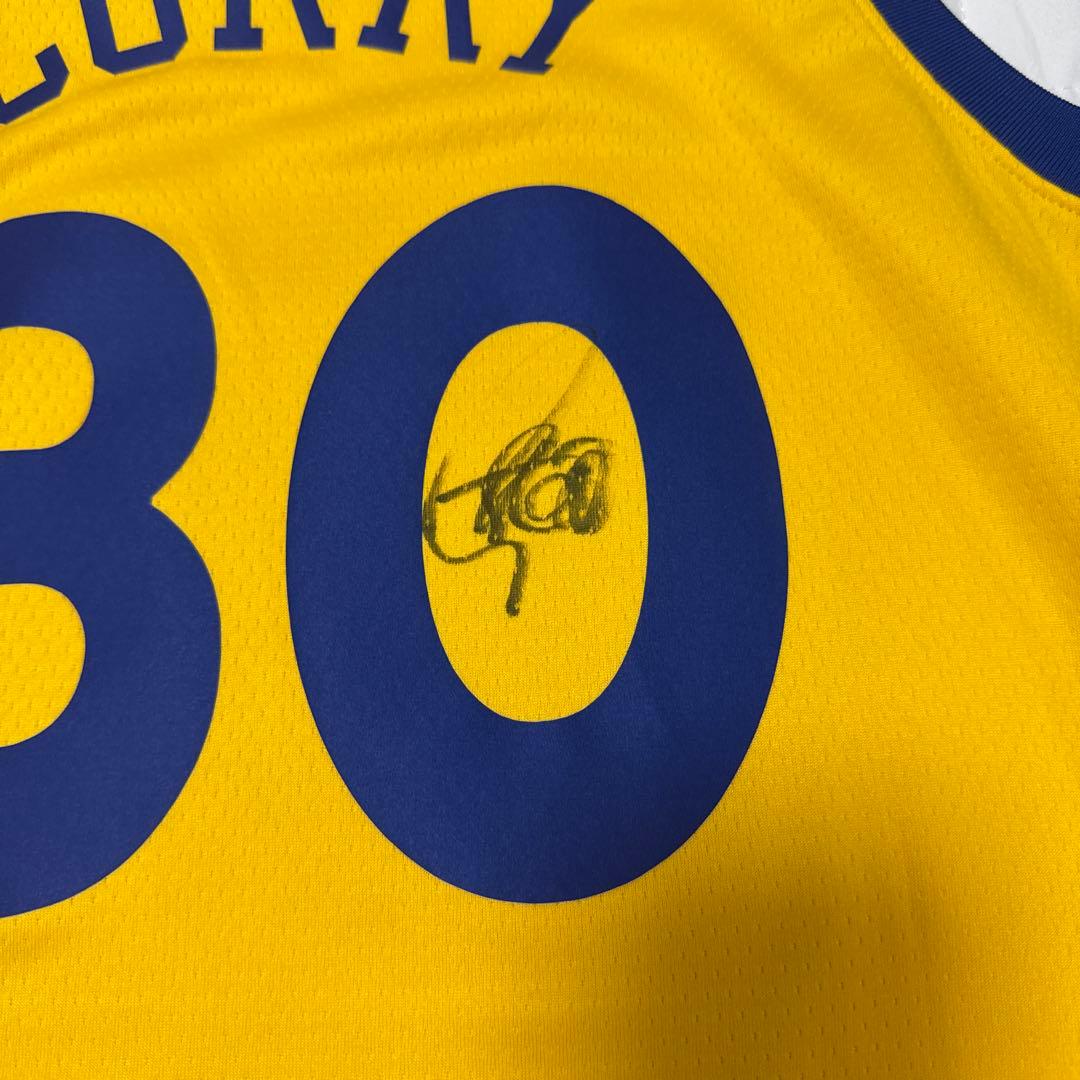 nba サイン入りユニフォーム カリー　プール