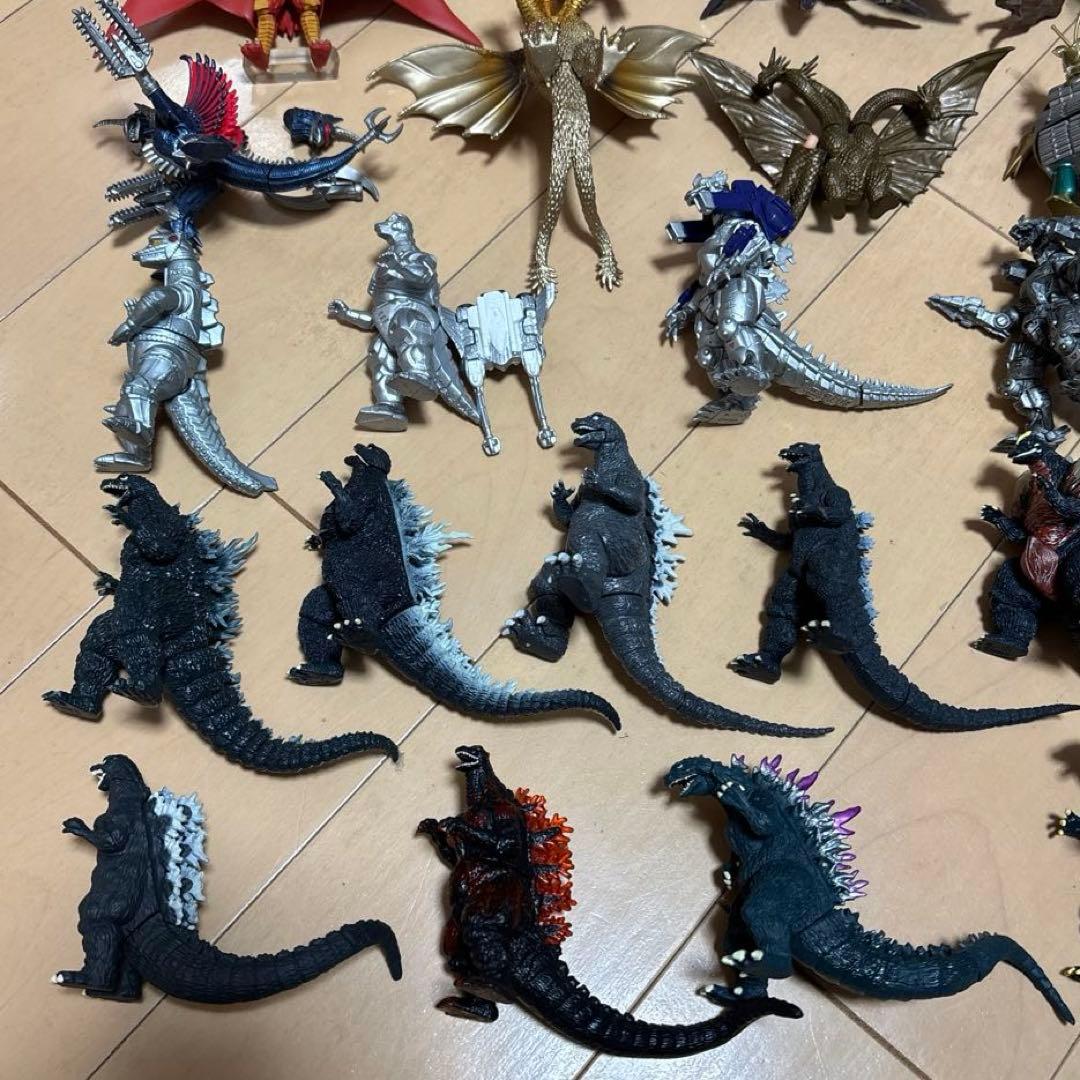ＨＧシリーズなど　ゴジラ　フィギュア　まとめ売り