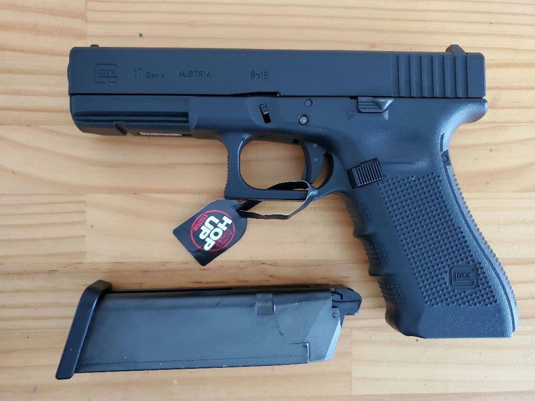 美品 東京マルイ　GLOCK 17 Gen.4 グロック ガスブロGBBカスタム