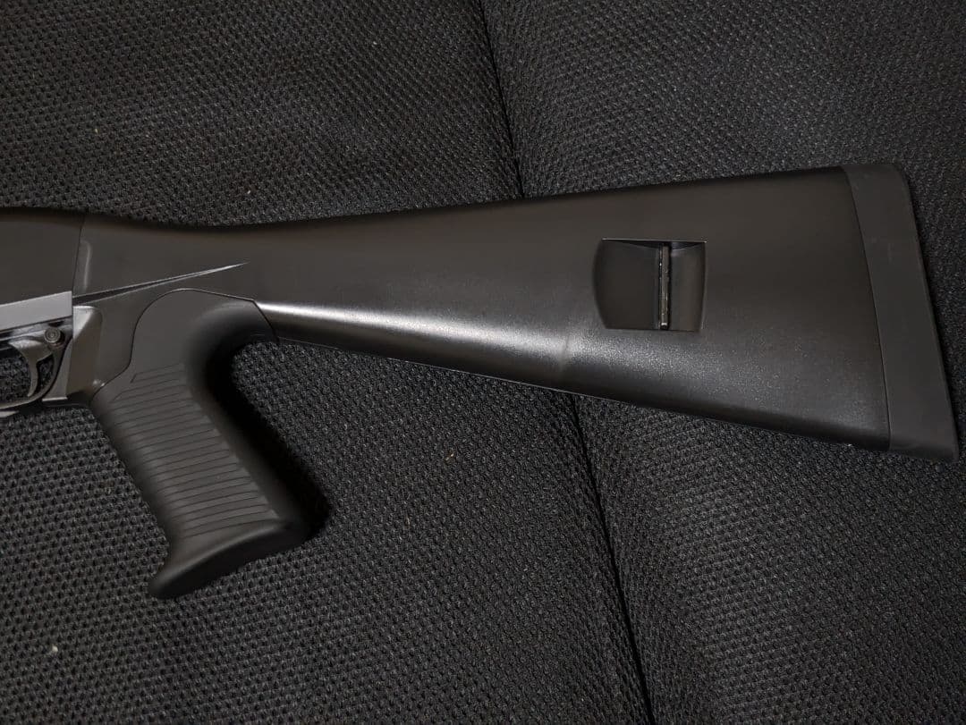 東京マルイ　ベネリM3スーパー90エアコキ+ショル型マガジン5つ