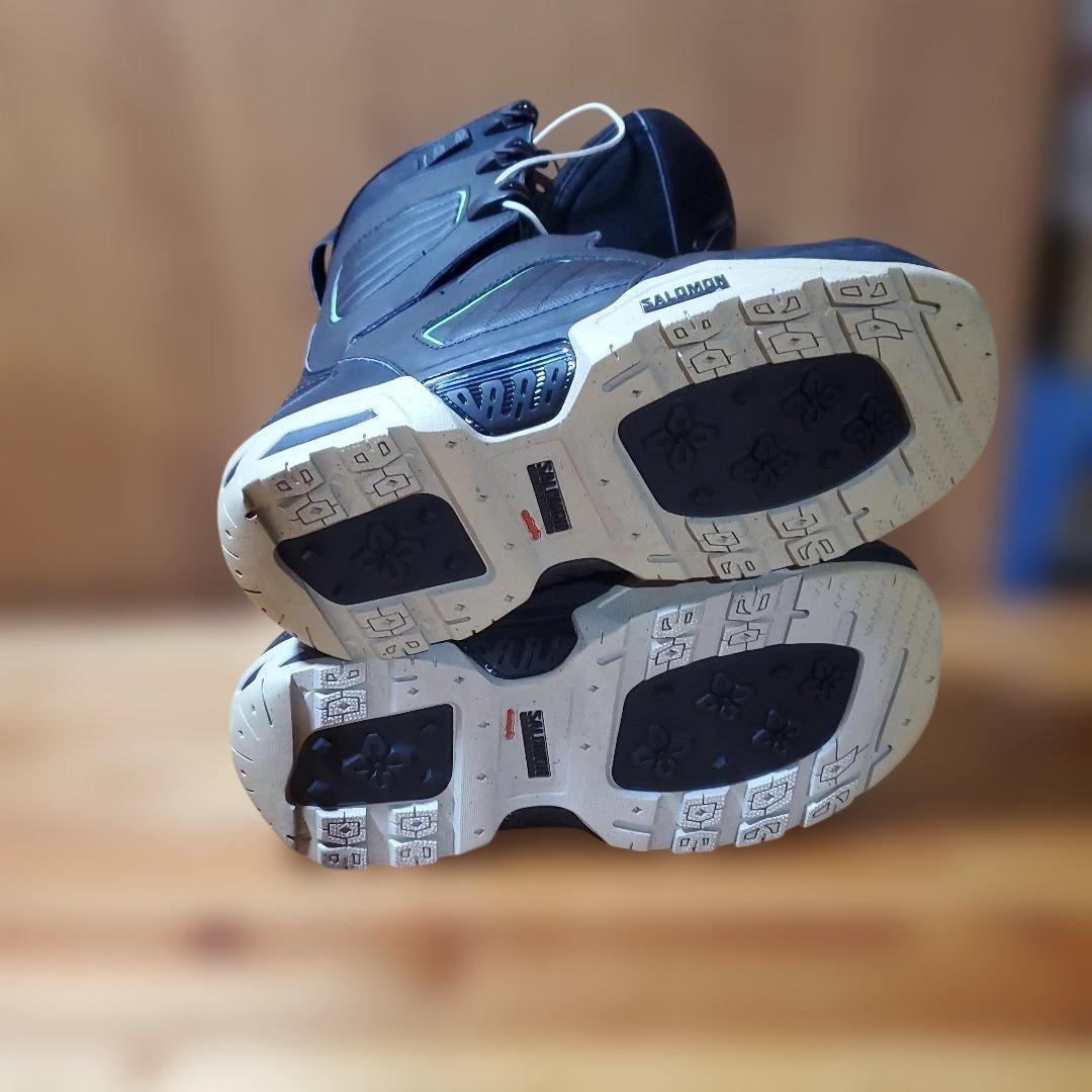 SALOMON スノーボードブーツ 26cm! 26170