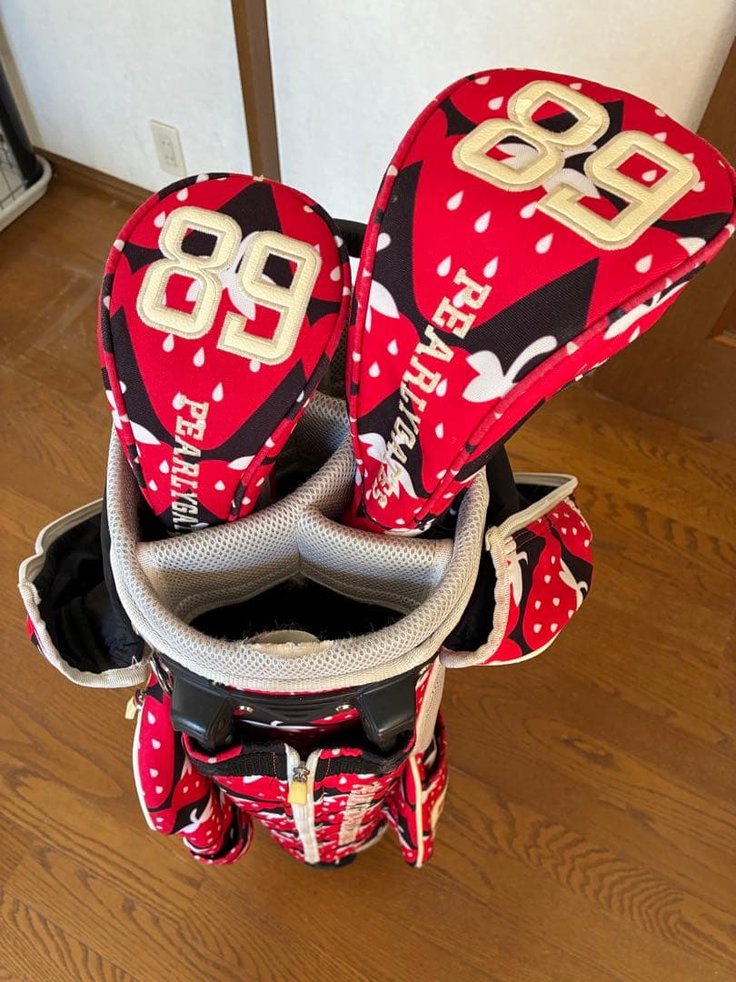 パーリーゲイツ　いちご柄 ゴルフバッグ 89 おまけ付き