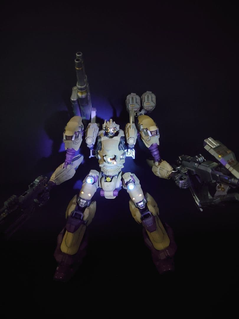 30mm アーマードコア　プラモデル　　ナイトフォール(全塗装)完成品