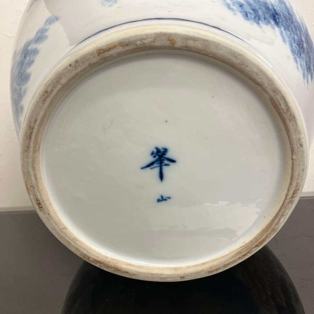 花と蝶の手描き陶器花瓶