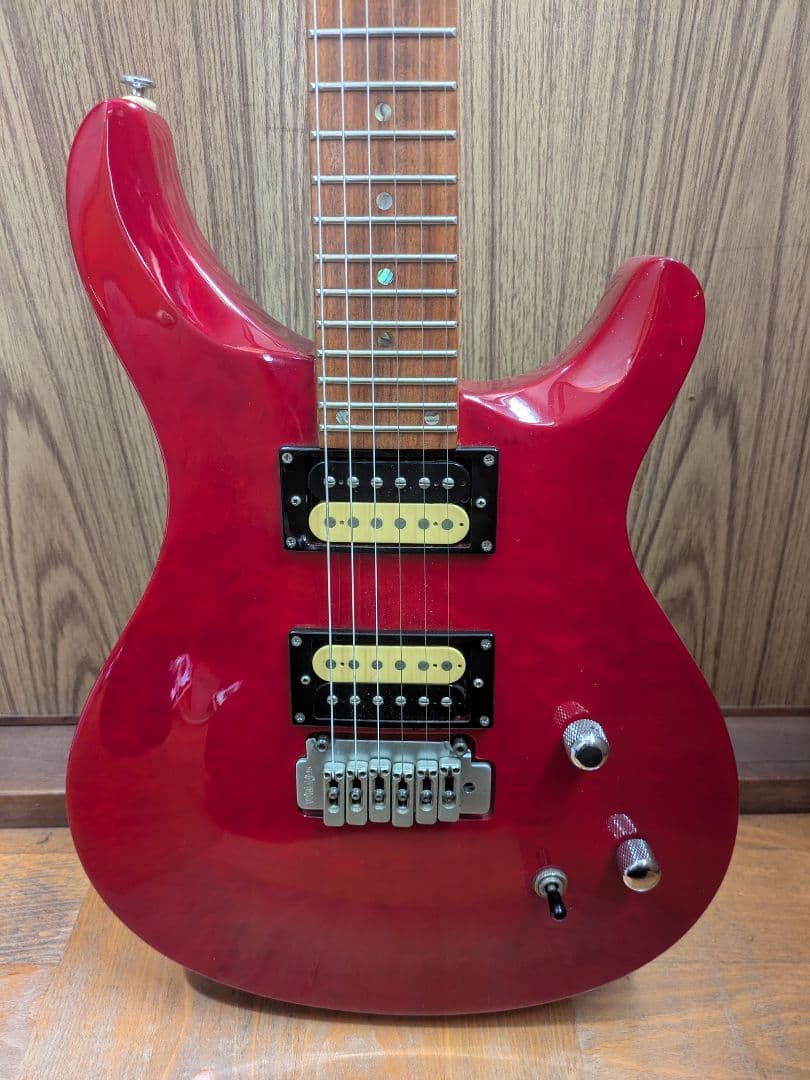 TOKAI レッドエレキギター　PRSタイプ