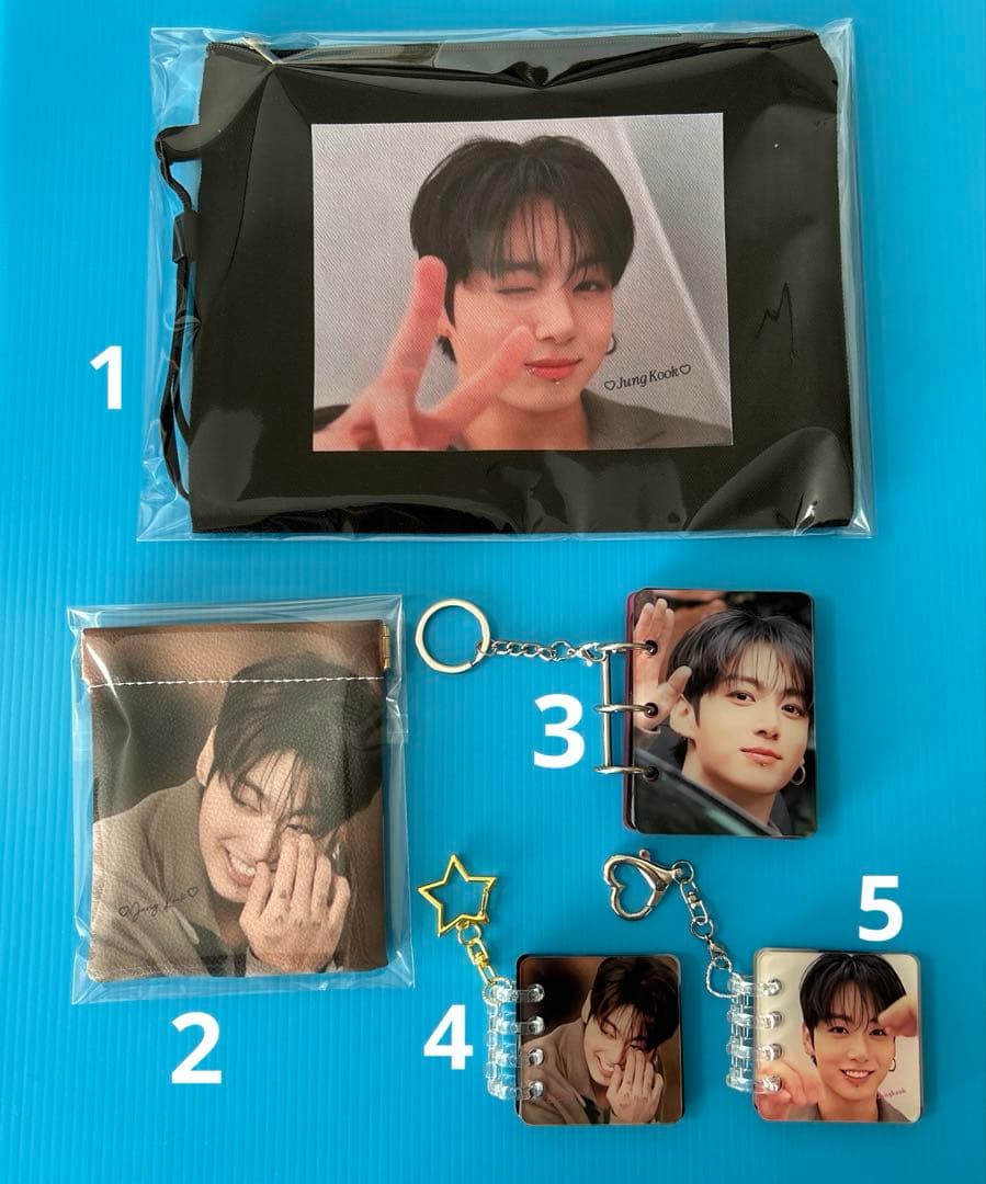 BTS Jungkook アクリルフォトアルバムキーホルダー