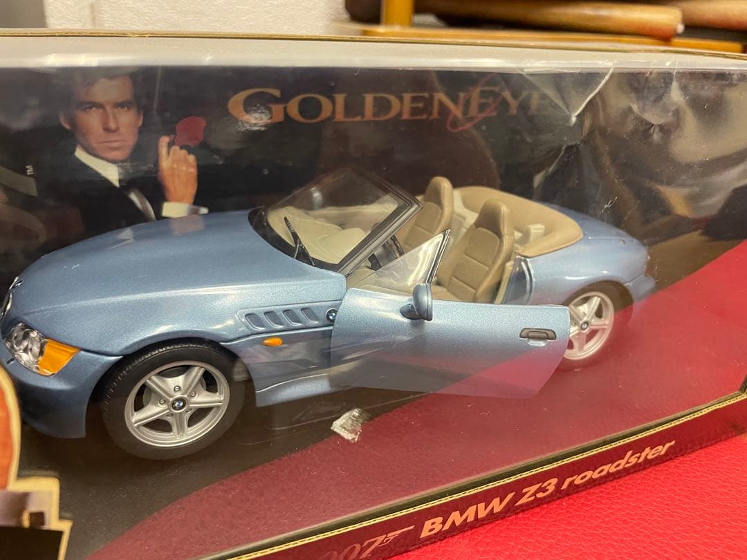 007ゴールデンアイ　 Z3 ロードスター