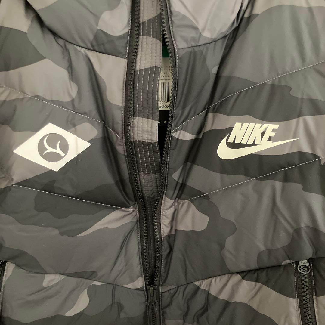 鹿島アントラーズ　Nike カモフラージュ フード付きダウンジャケット
