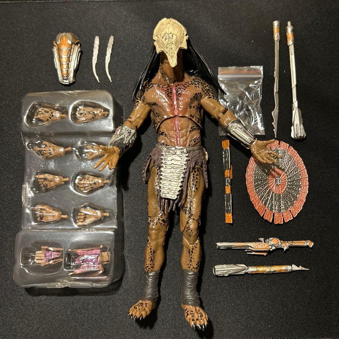 NECA PREY ULTIMATE FERAL PREDATOR フィギュア