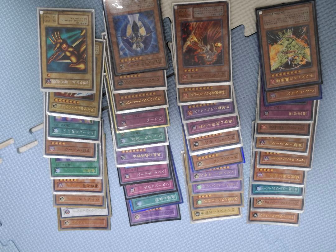 遊戯王 デュエルモンスターズ カードセット　130枚くらい