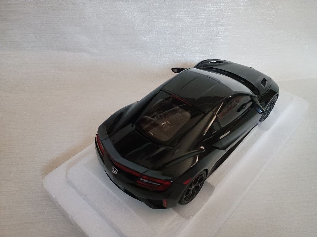 オートアート 1/18 ホンダ　NSX (ＮＣ1)