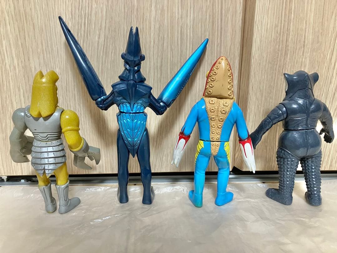 ウルトラマン怪獣　ソフビ　13点まとめ売り