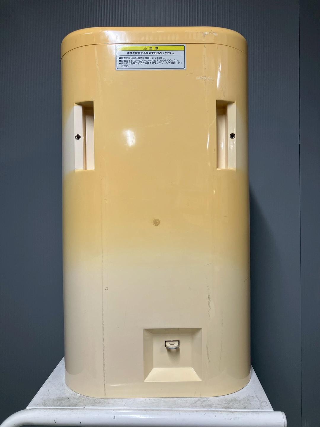 特価品SHO-034C 【ユージン】スリムボーイハーフサイズ 中古ガチャガチャ