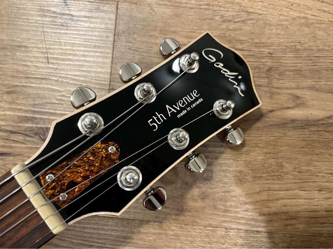 Godin / 5th Avenue CW Kingpin II / フルアコ