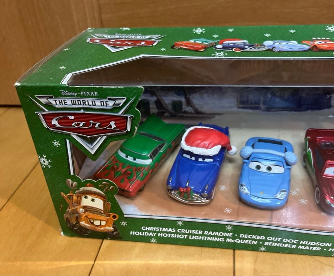 ミニカー Cars Mater Saves Christmas Gift Pack