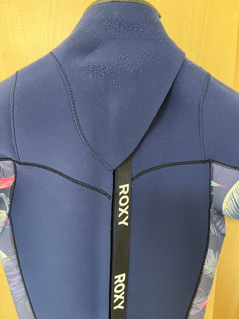 ROXY ウェットスーツ　ネイビー
