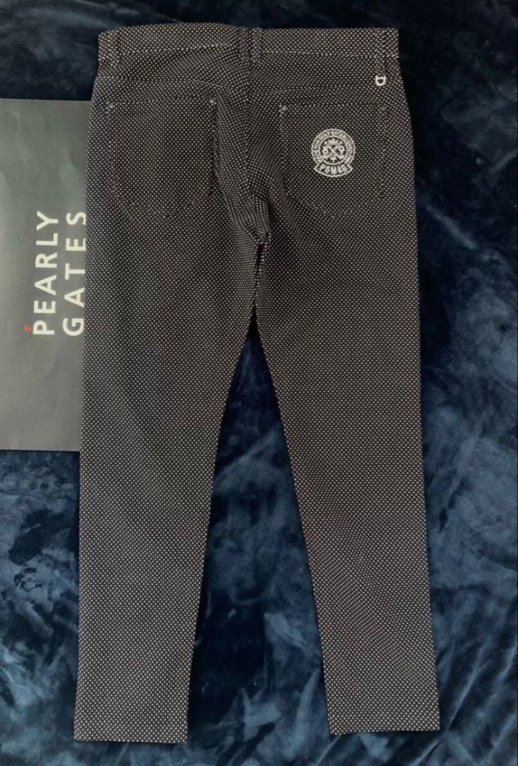 新品 パーリーゲイツ パワフルコットンストレッチ ドット柄 パンツ(5)L/黒