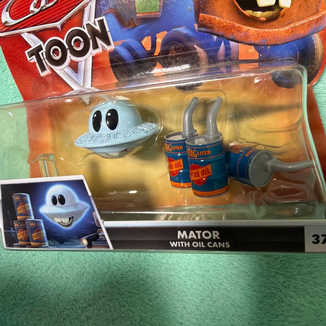 ミニカー Cars Toon Mator with Oil Cans