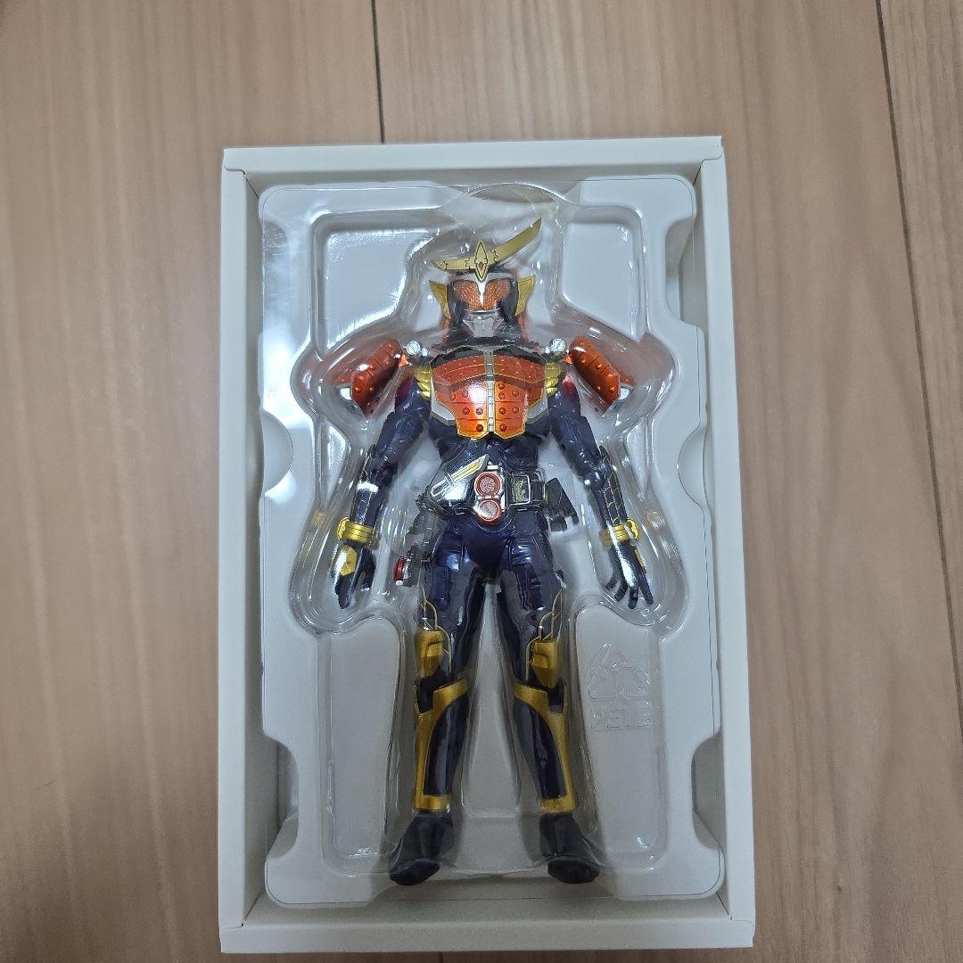 S.H.Figuarts（真骨彫製法） 仮面ライダー鎧武 オレンジアームズ