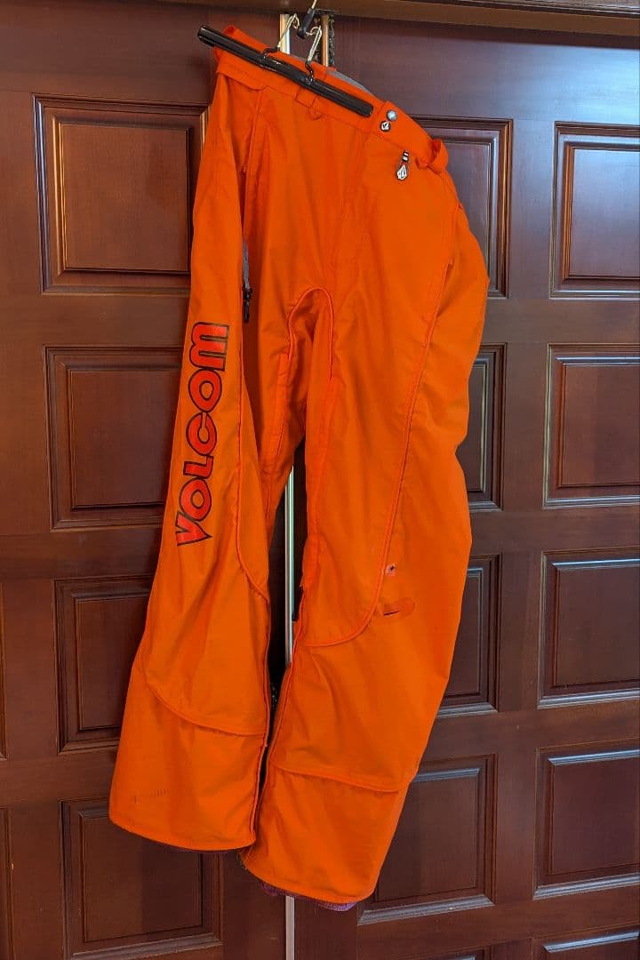 VOLCOM スノーボードジャケット Lサイズ