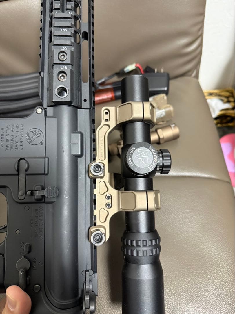 次世代電動ガン M4マガジン3本付き