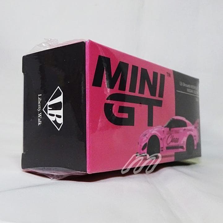 MINIGT LB-Silhouette WORKS GT 35GT-RRピンク
