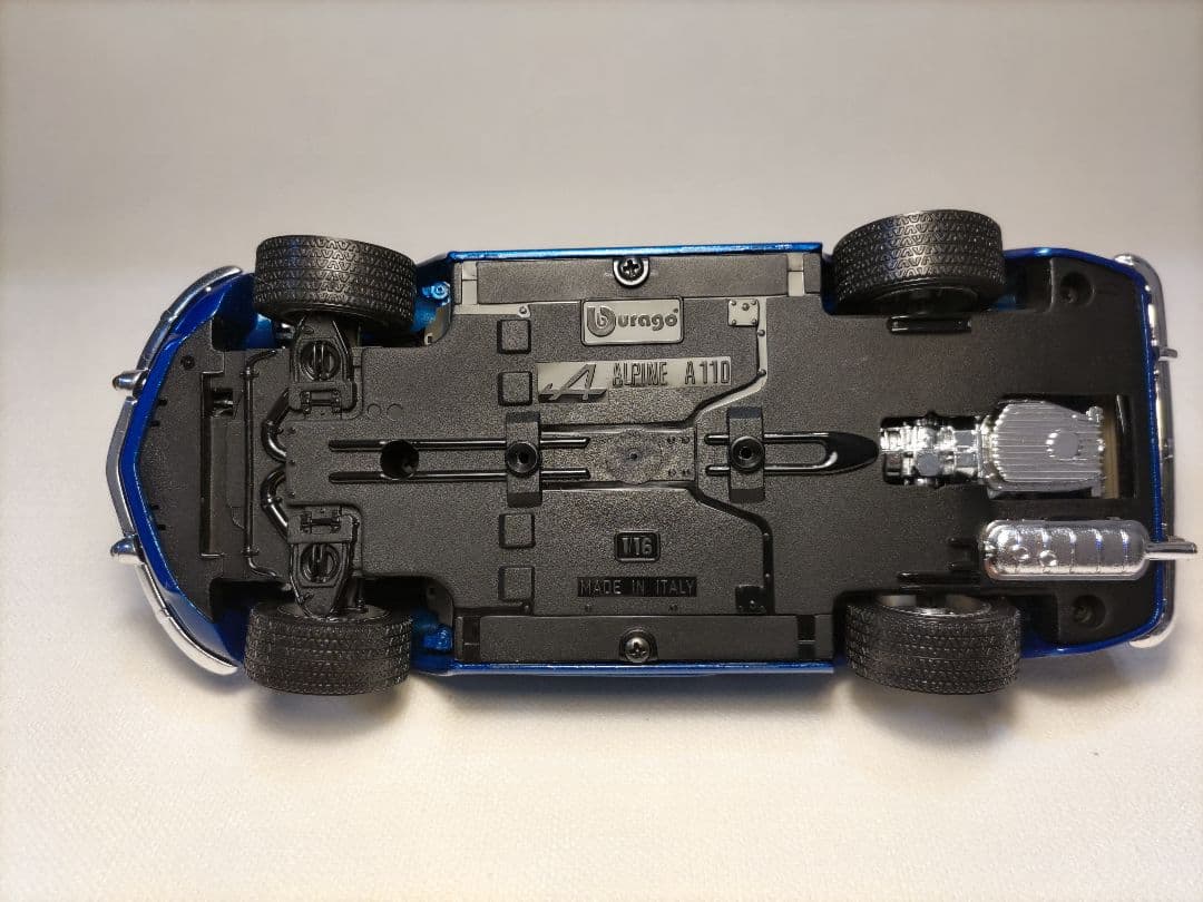 (送料込み)【1/16ダイキャストカー】アルピーヌA110 1600s