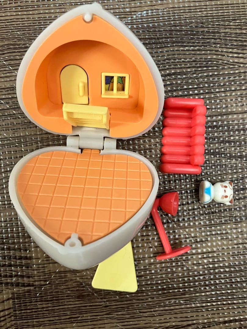 キューティーキャット　ポケットハウス　レトロ