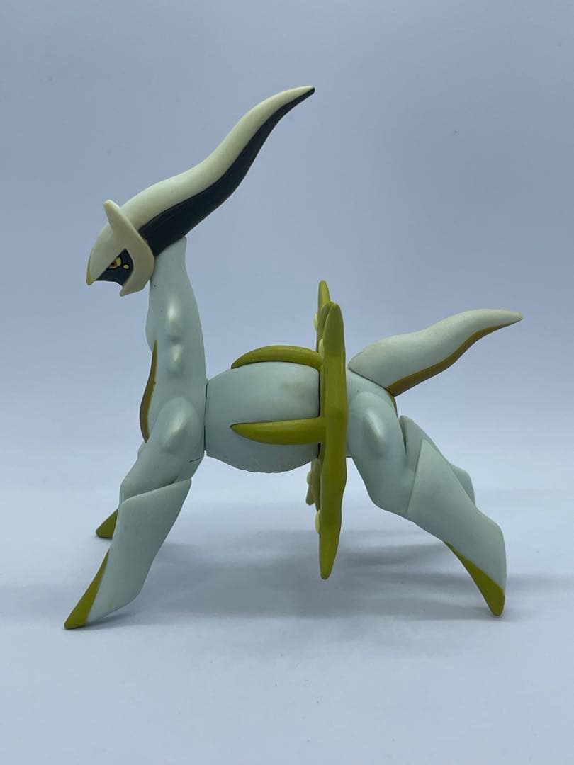 【希少】立体ポケモン図鑑アルセウス(いわタイプ)