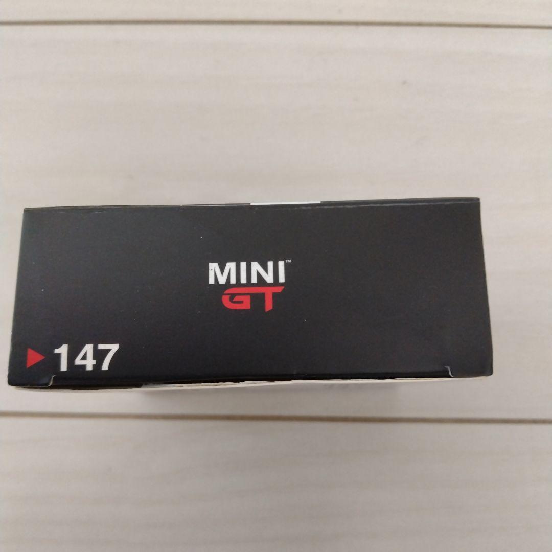 mini gt lbwk リバティウォーク　日産スカイライン　GT-R