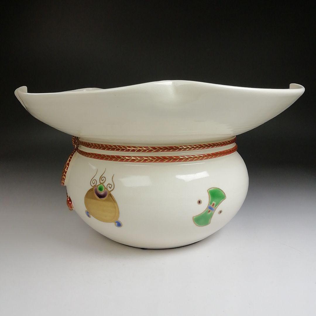 Ｔ９２５　水指　『色絵　宝尽文』『砂金袋　水指』『鳴滝窯　橋本城岳 造』　共箱