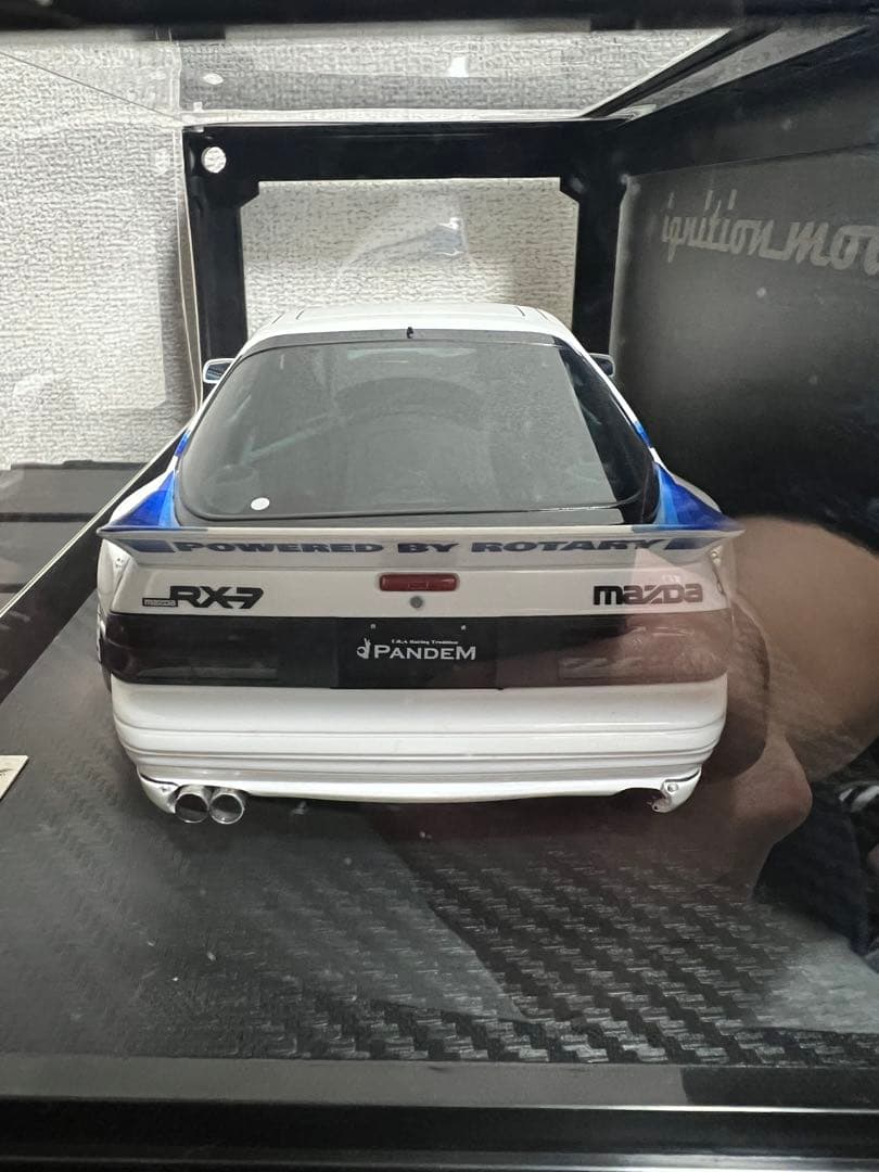 ミニカー ignition model PANDEM RX-7 FC3S 1/18