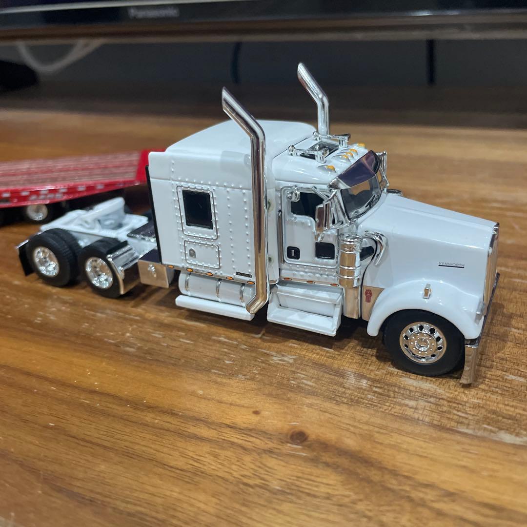 b*i様 1/64 DCP ダイキャストプロモーション KENWORTH W90