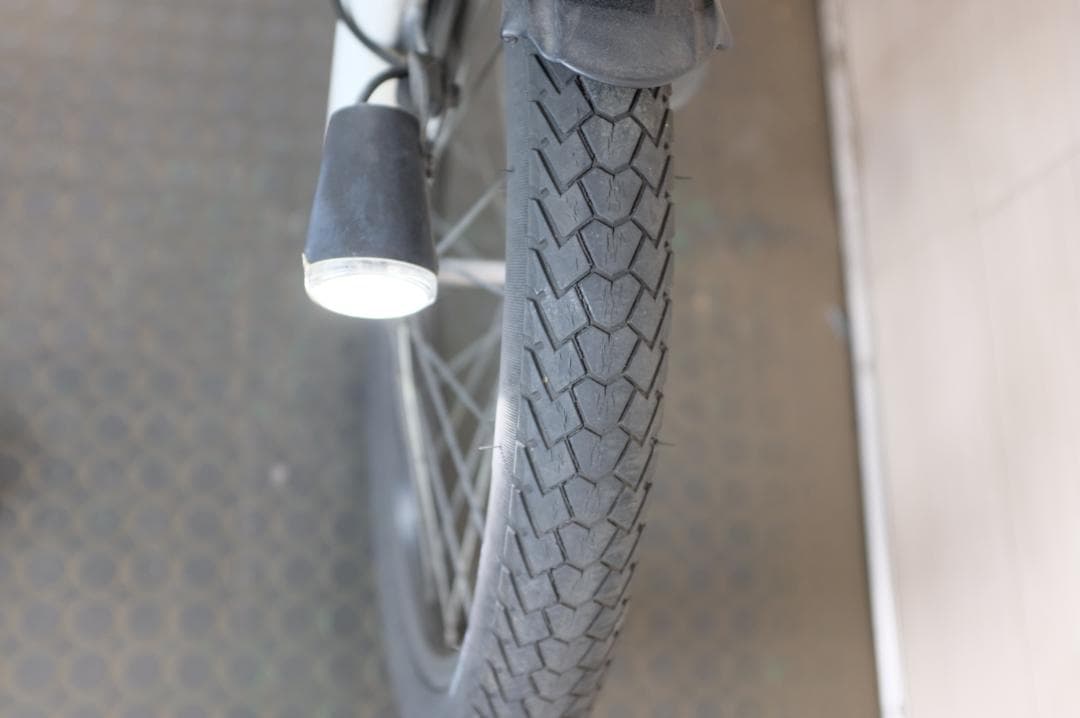 C*J様 パナソニック ギュット　20インチ　3段　6.6Ah（5点灯）充電器あ