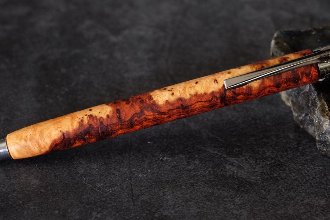 PG5木軸カスタム0213　高村杢工房 製図用シャープペンシル　極上花梨瘤紅白