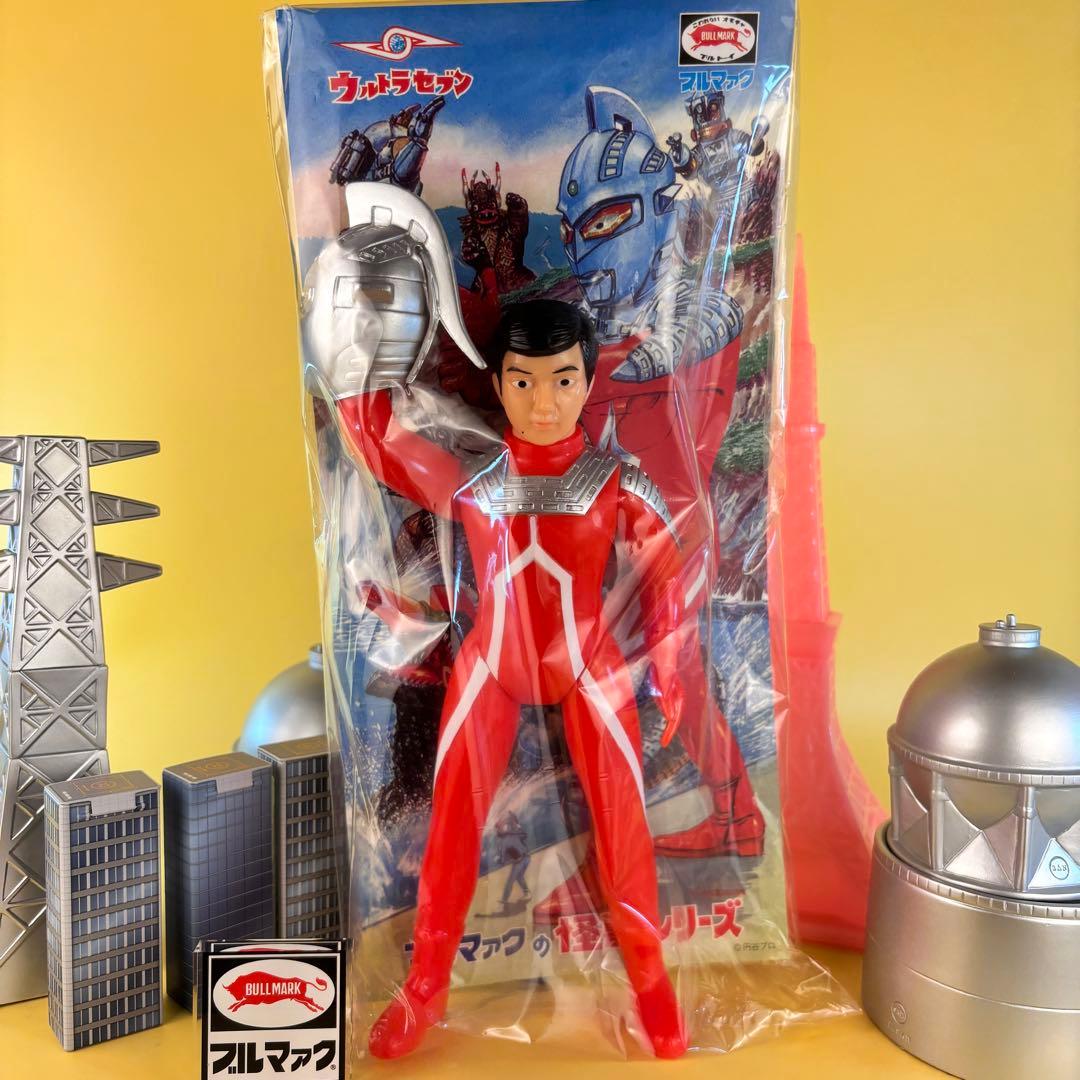 ブルマァク マスク取れ ウルトラセブン 大　新品・未開封品