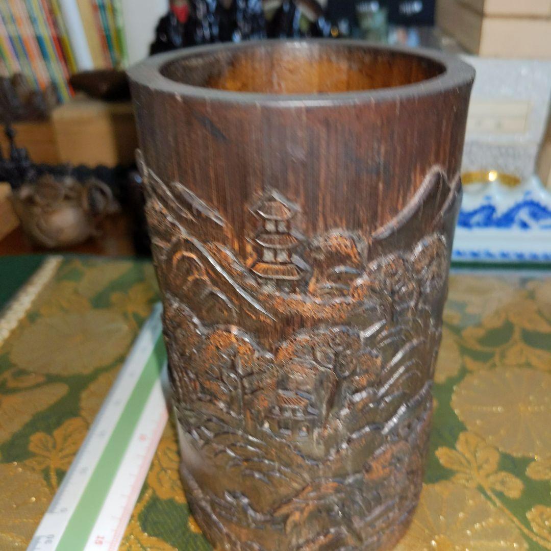 【最終価格】 中国骨董　彫刻筆筒　山水図　黒　時代品