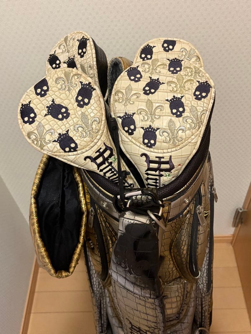 バーディーハント キャディーバック＆ヘッドカバーアイアンカバー＆パターカバー付き