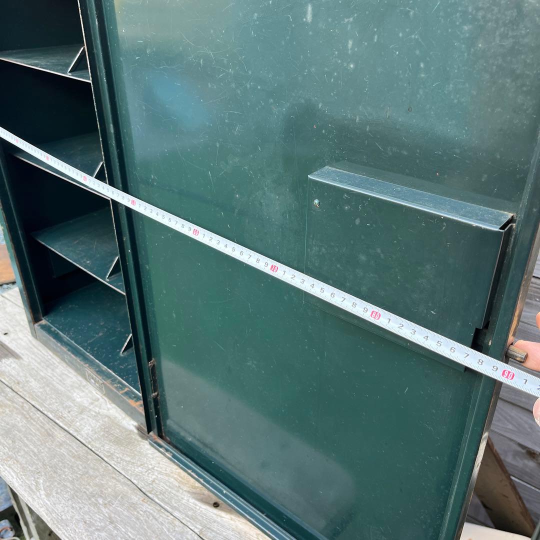 1960Sヴィンテージスチールキャビネット