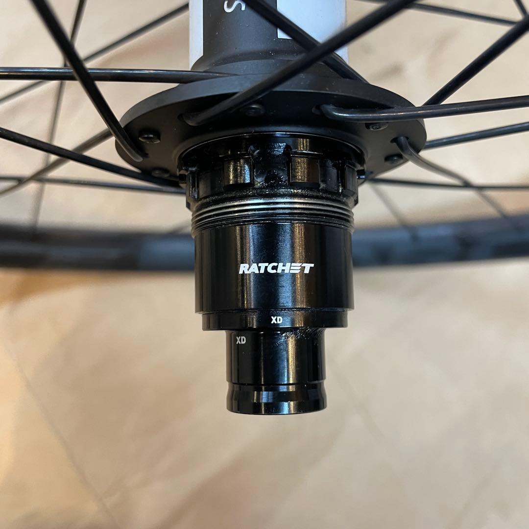 29” BOOST ホイールRACEFACExDT SWISS 350 28H