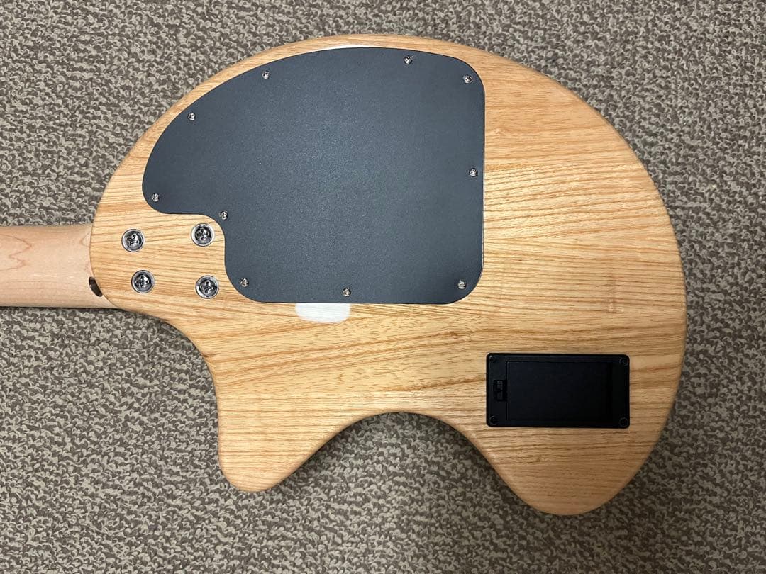 【美品】FERNANDES Zo3ベース イケベ楽器別注限定品