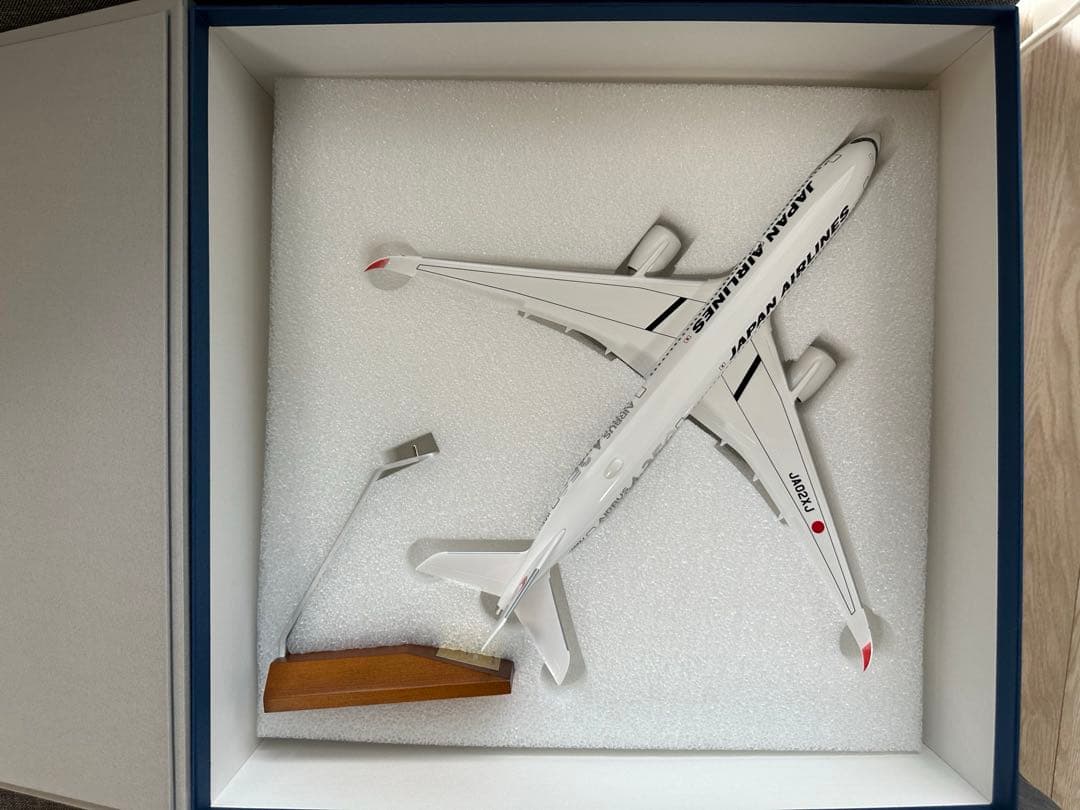 1/200 JAL A350-900 リミテッドプリントモデル JA02XJ