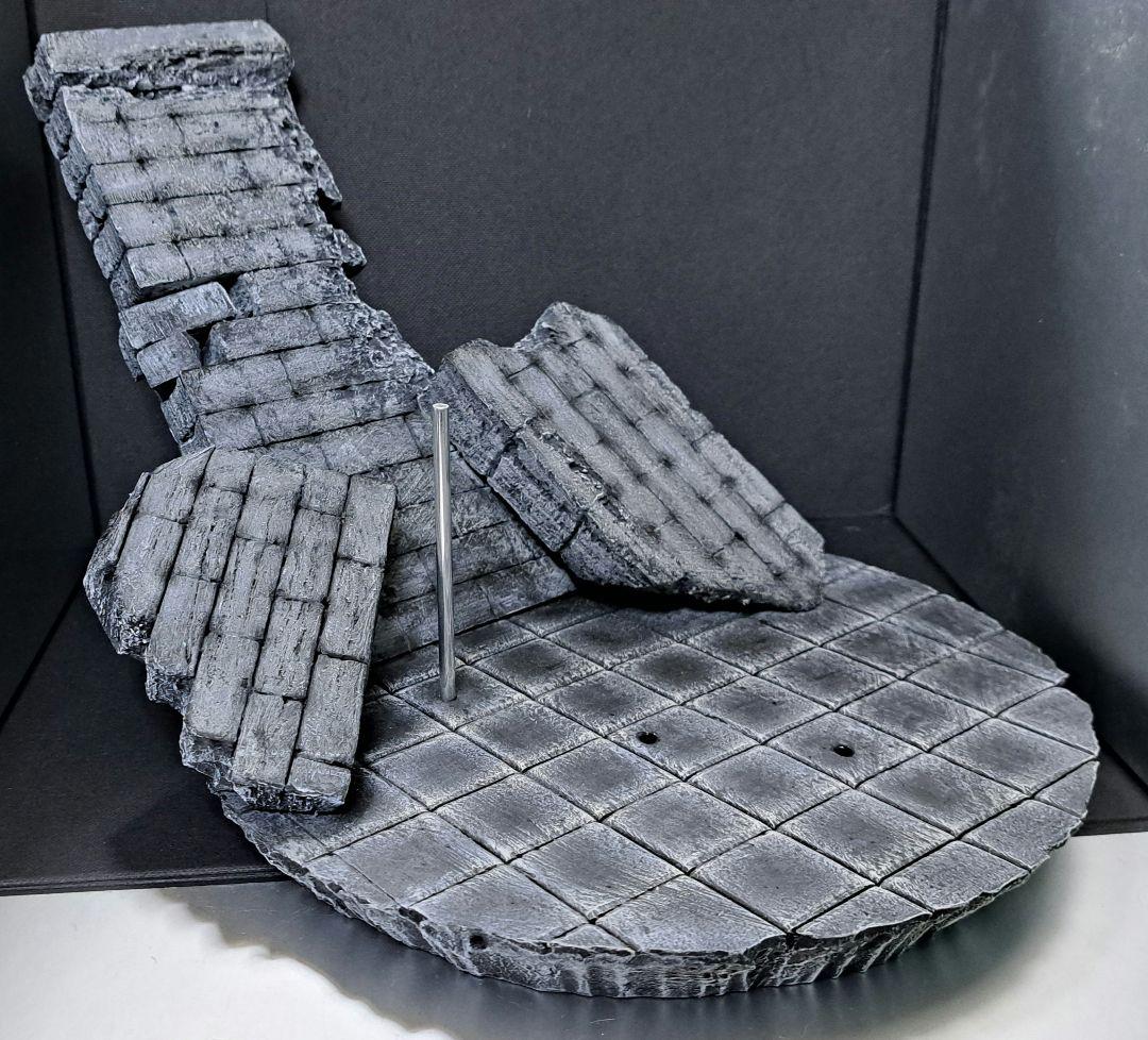 モンハン　リオレウス希少種&リオレイア希少種　フィギュア　+　ジオラマ台座